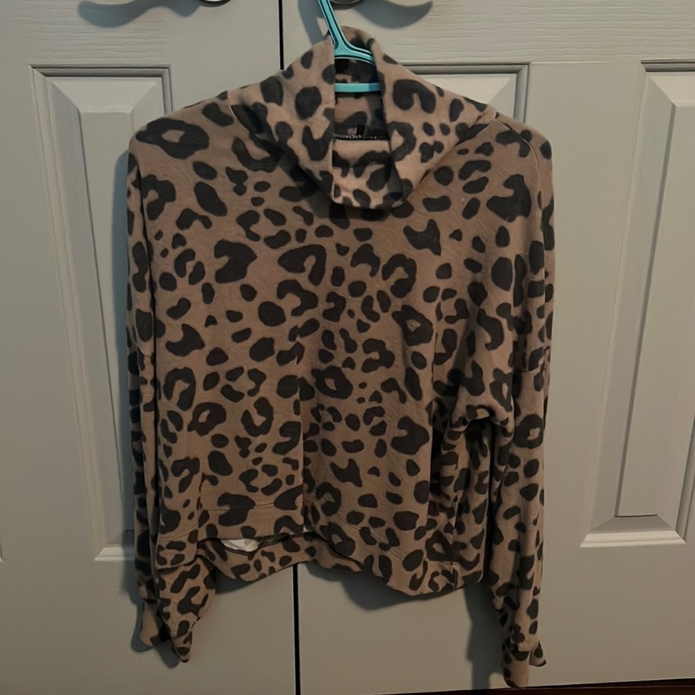 Papillon Cashmere Cheetah Print Blouse